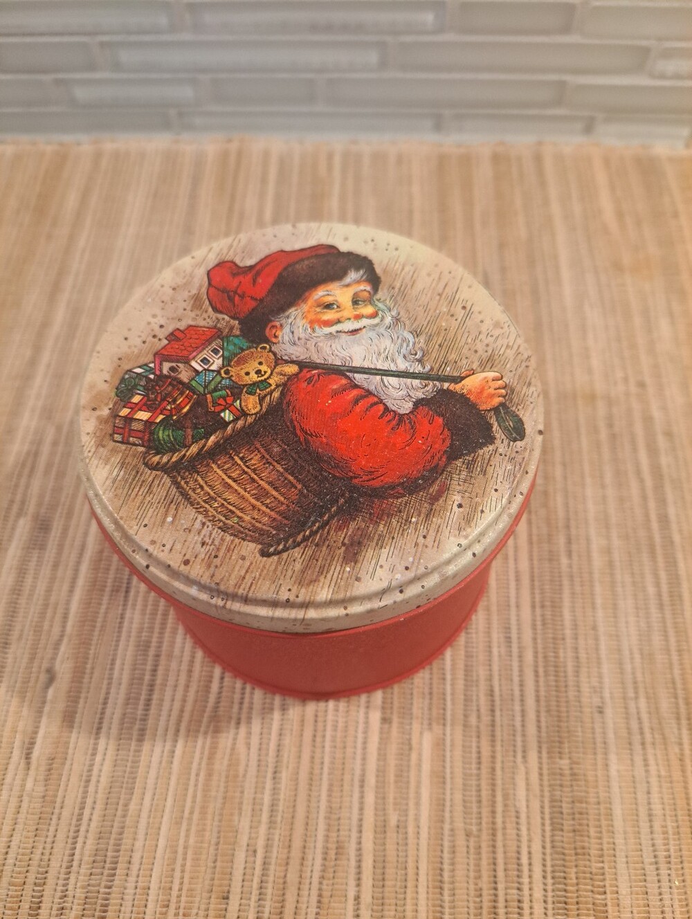 Vtv 1986 Santa Tin - Potpourri Press Christmas Coaster Set